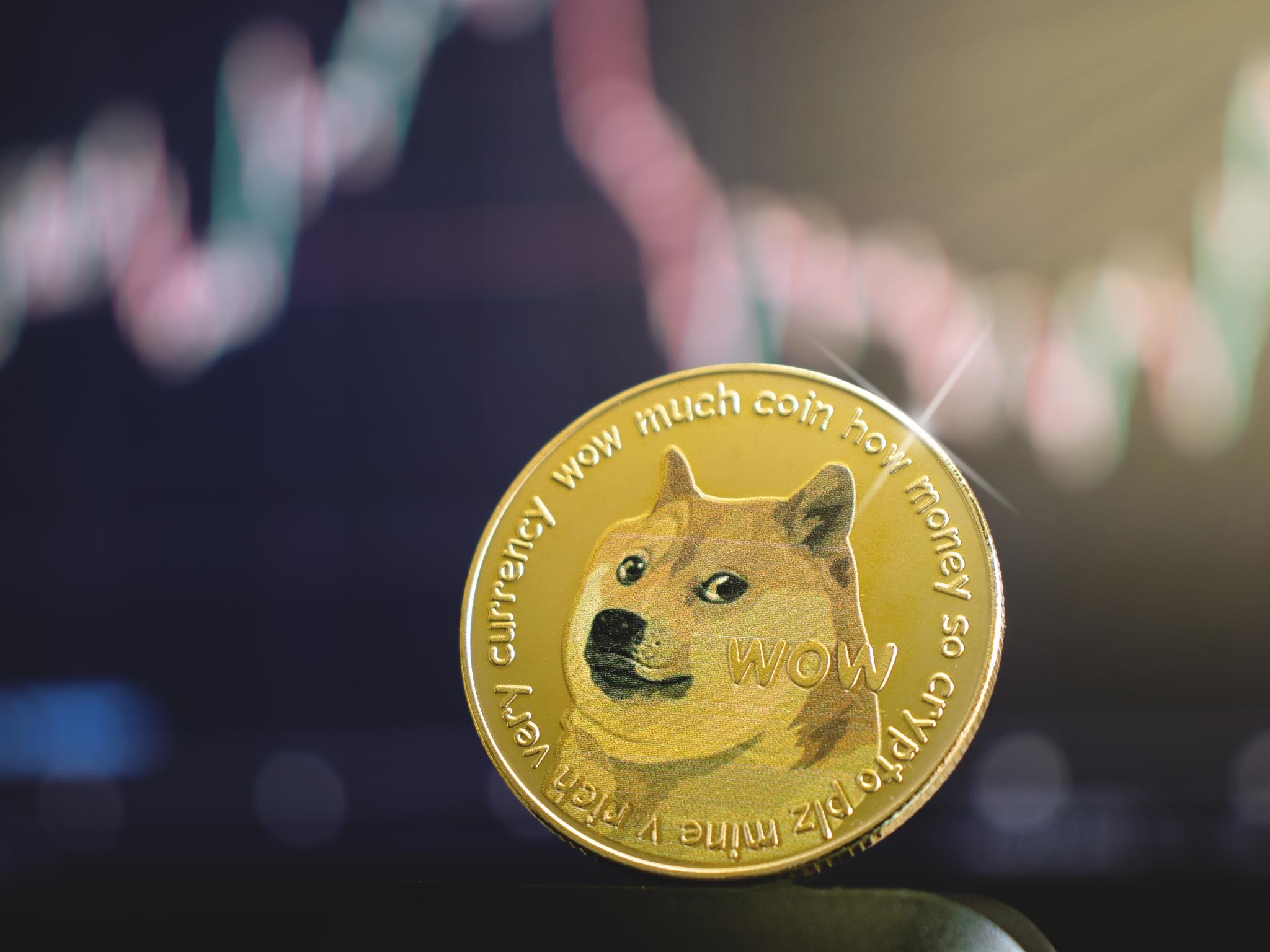 Amid Dogecoin Crash, 374 Million DOGE Moved From Robinhood To Unknown Wallet