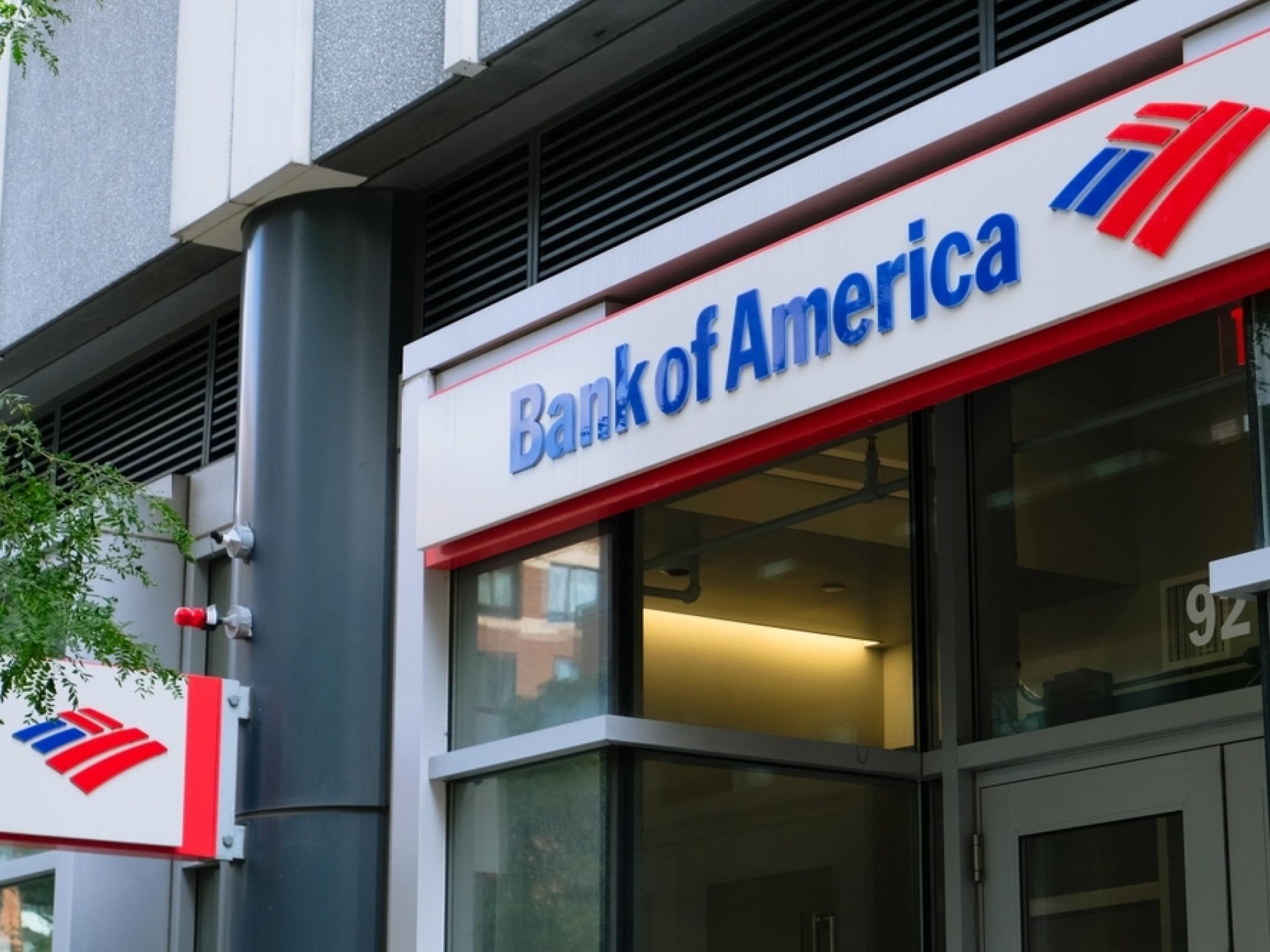 Bank Of America Sees Strong Q3 Investment Banking Fees, Net Interest Income Growth